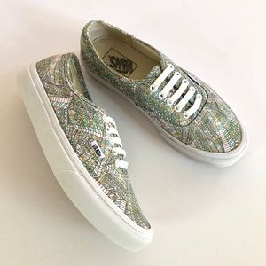 9 Women’s Vans Sneakers Mosaic Pattern 7.5 Mens